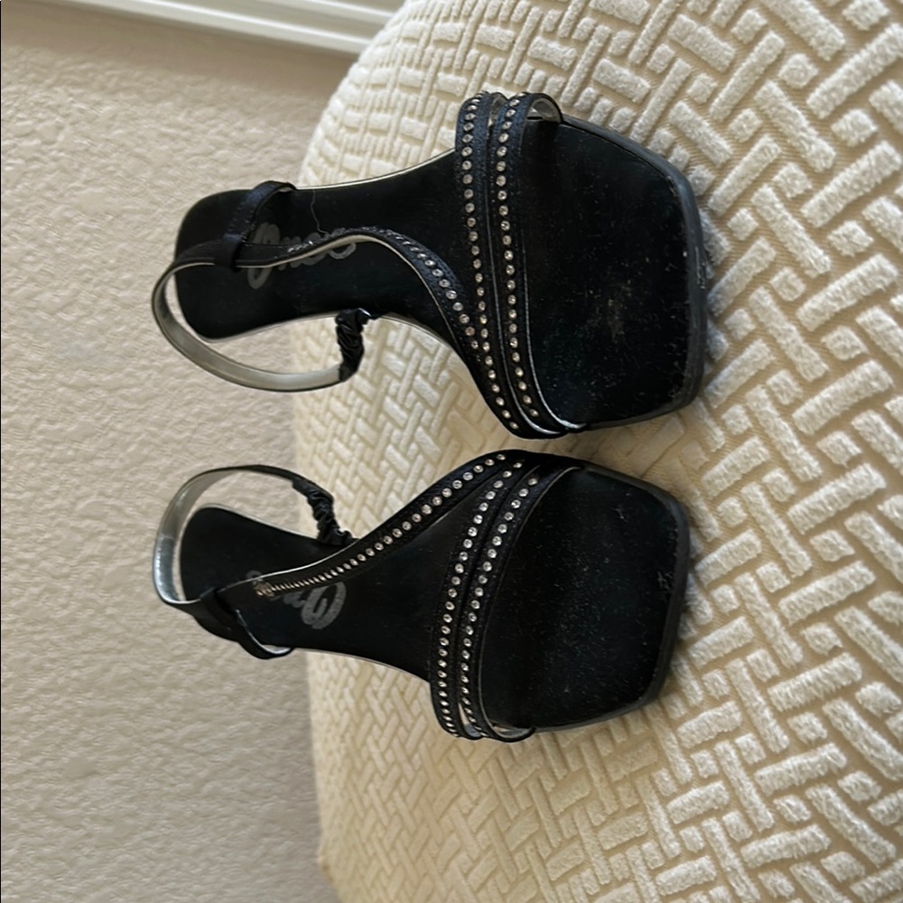 Onex Black Sandals with Silver Accents
